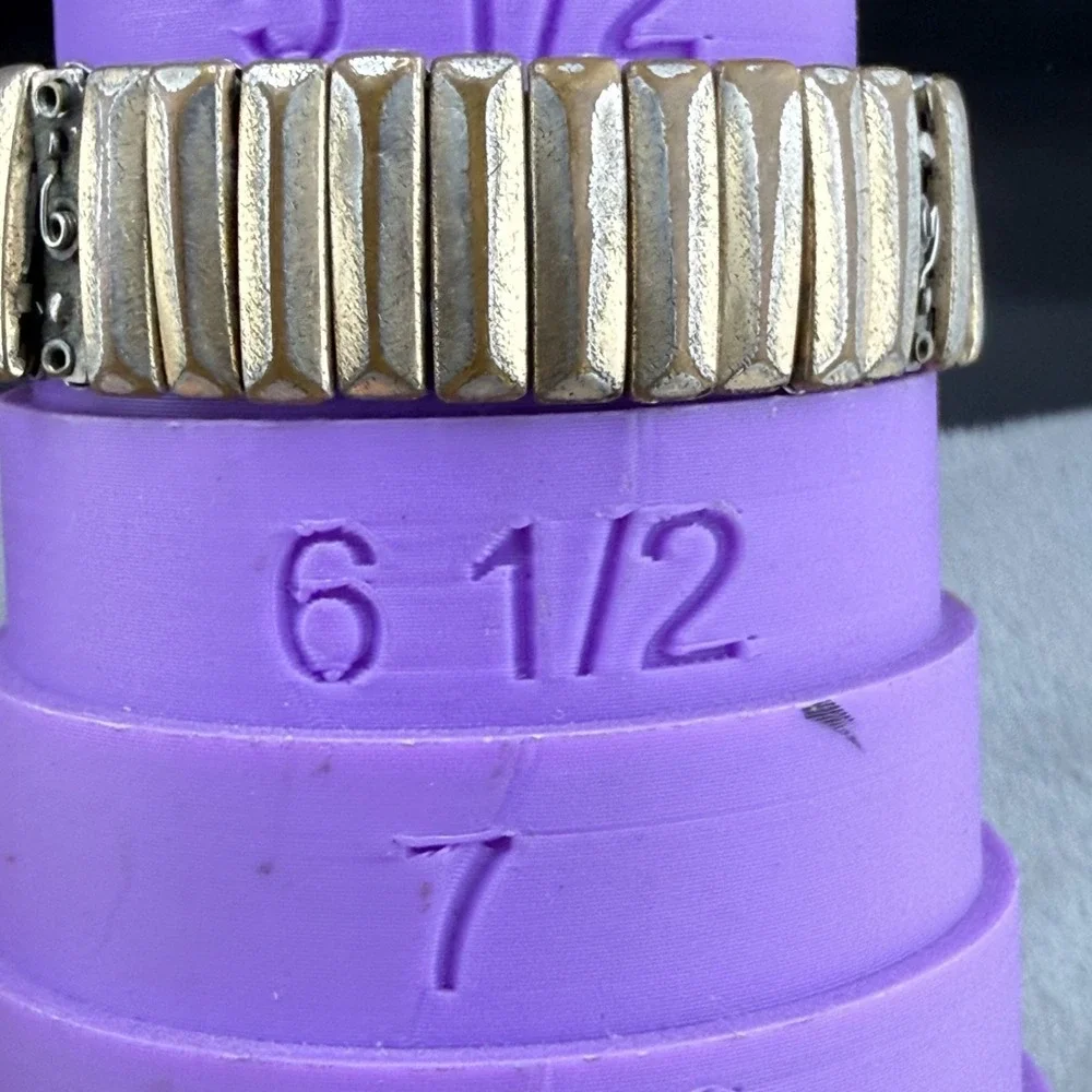 Bulova read significant